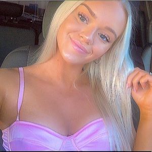 Meet your Posher, Laney